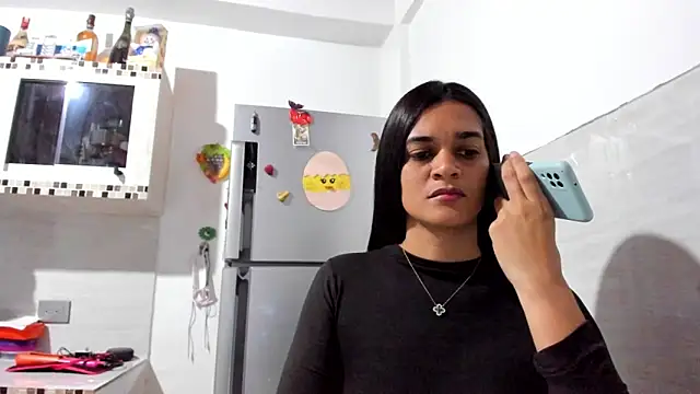 Biancasantillana online show from October 31, 9:22 pm