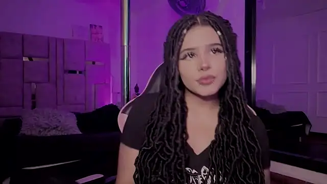 BonnieAnderson  online show from July 17, 9:12 pm