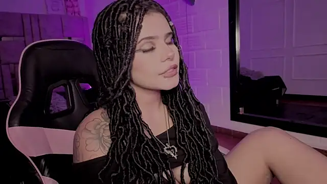 BonnieAnderson  online show from July 21, 2:25 am