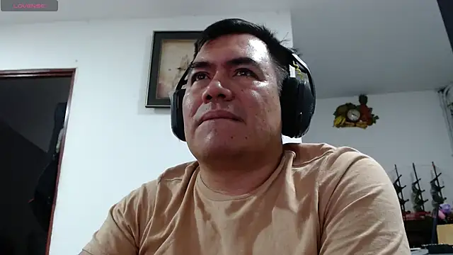 Jhonatan Morales S online show from March 5, 4:20 am