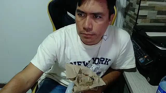 Jhonatan Morales S online show from November 3, 10:24 pm