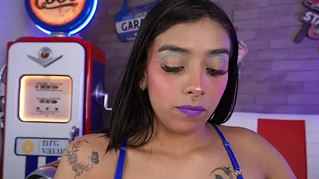 miss collins online show from February 11, 6:30 pm