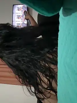 Snapshot of Jhullyfonseca chatting on December 4, 6:29 pm Jhullyfonseca online show from December 4, 6:29 pm