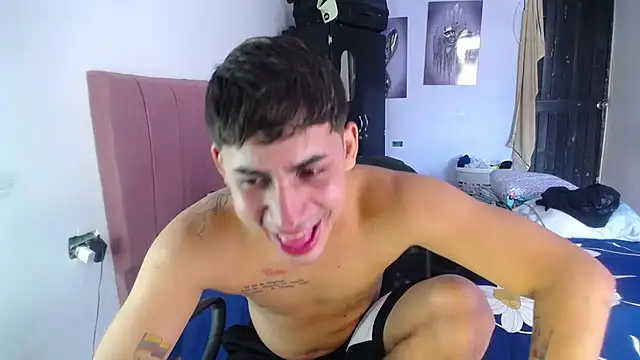 Snapshot of boy_latino_sex chatting on September 30, 7:31 pm boy latino sex online show from September 30, 7:31 pm