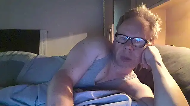 kinkyslet8 online show from September 14, 6:58 am