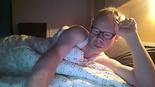 kinkyslet8 online show from November 18, 8:06 am