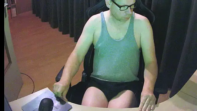 kinkyslet8 online show from December 4, 9:19 am