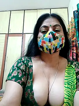 Snapshot of Ratna-777 chatting on September 26, 6:15 pm Ratna-777 online show from September 26, 6:15 pm