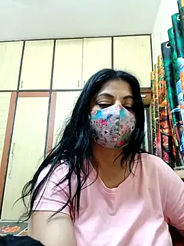 Snapshot of Ratna-777 chatting on September 25, 9:10 pm Ratna-777 online show from September 25, 9:10 pm