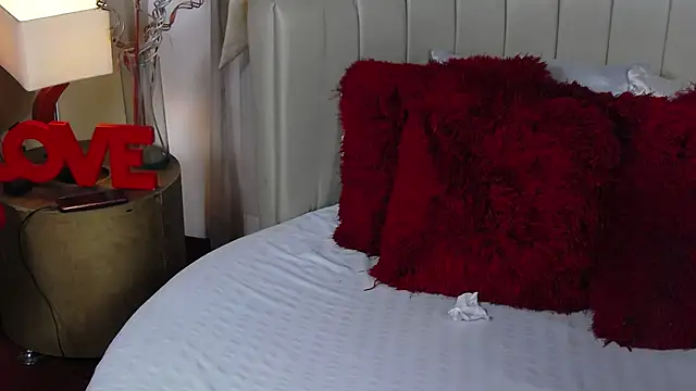 EllieMartini online show from October 9, 8:42 pm