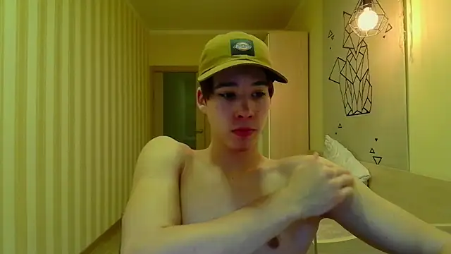 gayGamogey online show from December 6, 12:33 pm