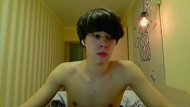 gayGamogey online show from January 19, 7:37 pm