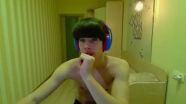 gayGamogey online show from November 26, 1:11 pm