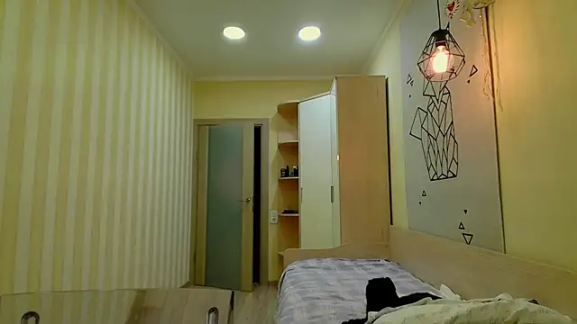 gayGamogey online show from January 10, 5:45 pm