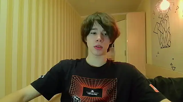 gayGamogey online show from March 18, 5:33 pm