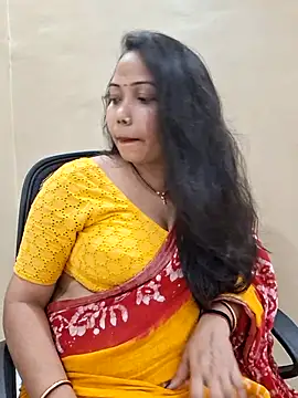 DREAM GIRL-30 online show from February 22, 7:04 pm