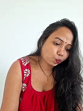 DREAM GIRL-30 online show from December 5, 7:40 am