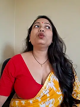 DREAM GIRL-30 online show from May 3, 8:19 am