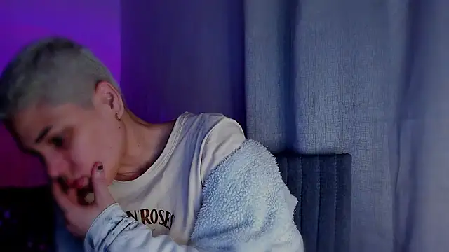 Charlee pink online show from February 22, 8:54 pm