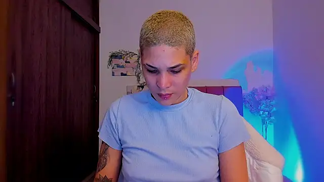 Charlee pink online show from January 15, 8:23 pm