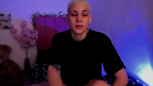 Charlee pink online show from February 16, 6:34 am