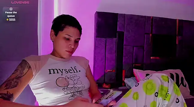 Charlee pink online show from March 21, 4:40 pm
