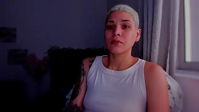 Charlee pink online show from February 24, 4:41 pm