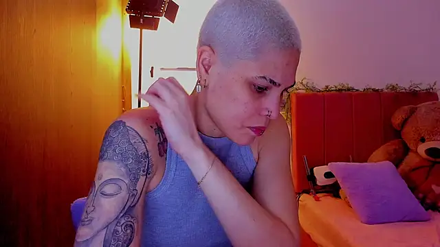 Charlee pink online show from March 26, 5:50 am