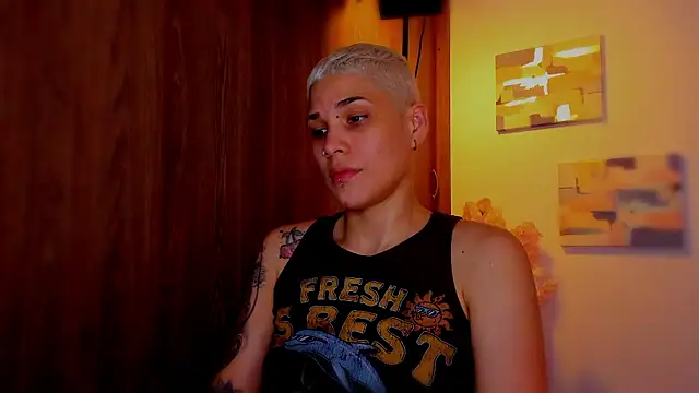 Charlee pink online show from March 8, 2:04 am