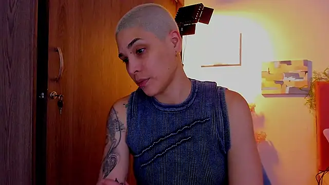 Charlee pink online show from March 21, 3:19 am