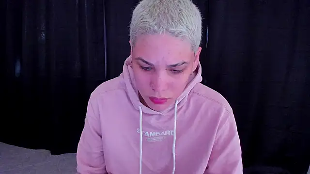 Charlee pink online show from September 12, 6:07 pm