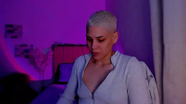 Charlee pink online show from February 25, 7:47 pm