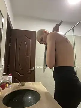 Charlee pink online show from April 12, 10:13 pm