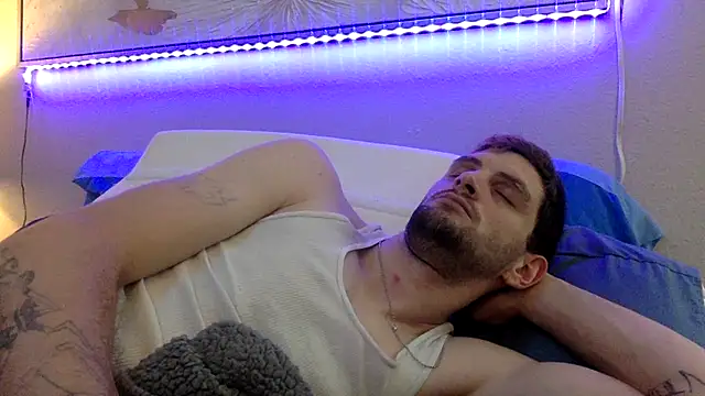 ChillzPnp online show from November 15, 1:42 am