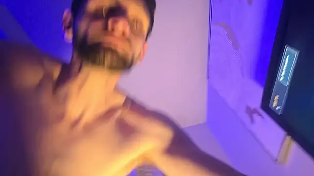 ChillzPnp online show from March 30, 5:53 am