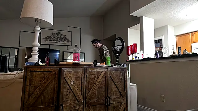 ChillzPnp online show from December 4, 9:03 pm