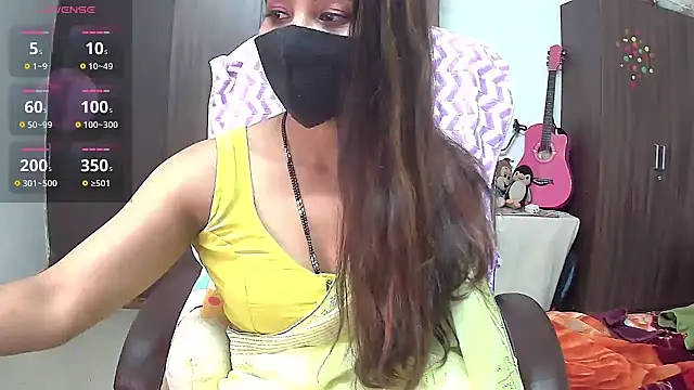 Snapshot of Cute-Tara chatting on March 1, 5:05 pm Cute-Tara online show from March 1, 5:05 pm