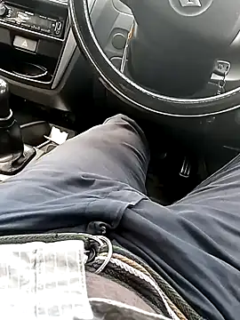 Snapshot of walkollanew99 chatting on December 6, 6:42 am walkollanew99 online show from December 6, 6:42 am