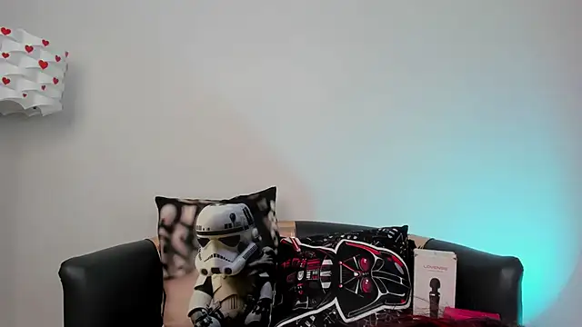 miss  allison online show from December 5, 11:09 am