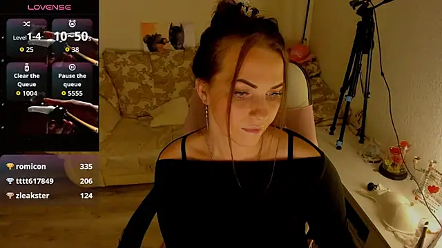 Snapshot of masha19981 chatting on June 8, 1:28 am masha19981 online show from June 8, 1:28 am