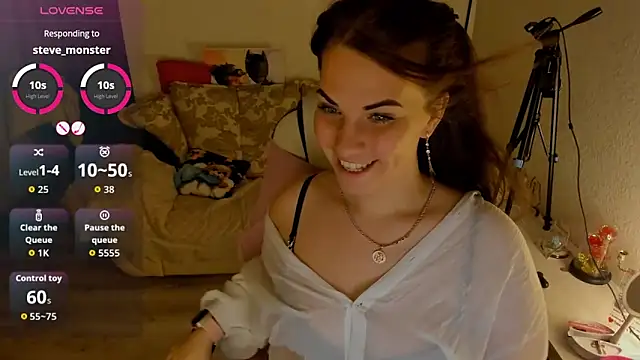 masha19981 online show from May 23, 5:34 pm