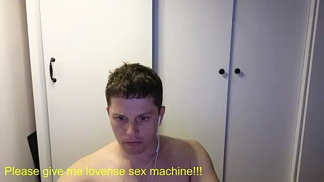 BigL0ve online show from April 18, 2:41 pm