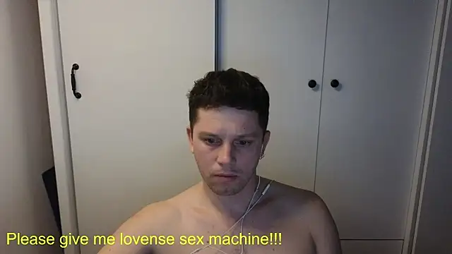 BigL0ve online show from April 20, 2:51 pm