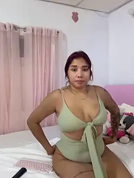 LucyMartelli online show from March 20, 11:33 am