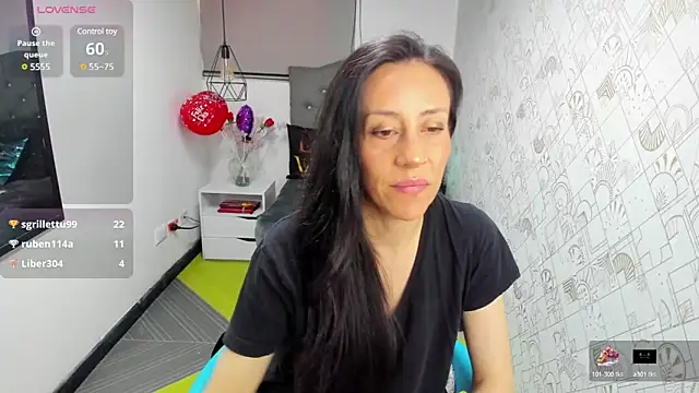 Abrillee1 online show from March 8, 10:34 pm