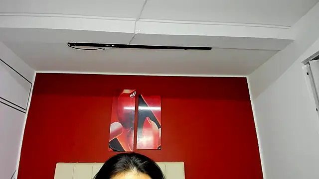 Abrillee1 online show from February 21, 8:05 pm