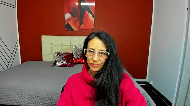 Abrillee1 online show from February 24, 10:47 pm