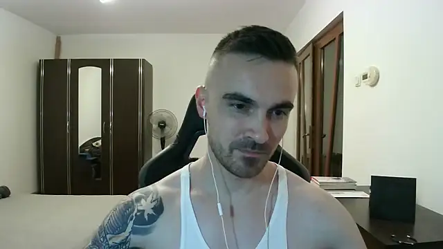 mu5clemania2 online show from December 19, 5:15 pm