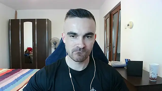 mu5clemania2 online show from November 6, 1:59 pm