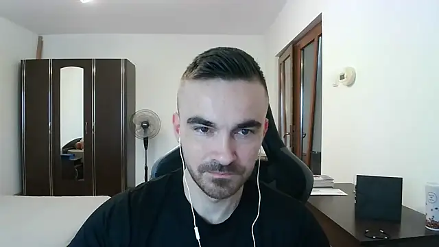 mu5clemania2 online show from December 14, 9:04 am